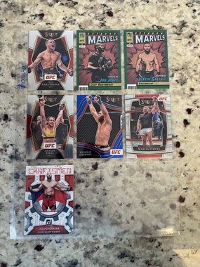 UFC Trading Card Lot with 7 cards total